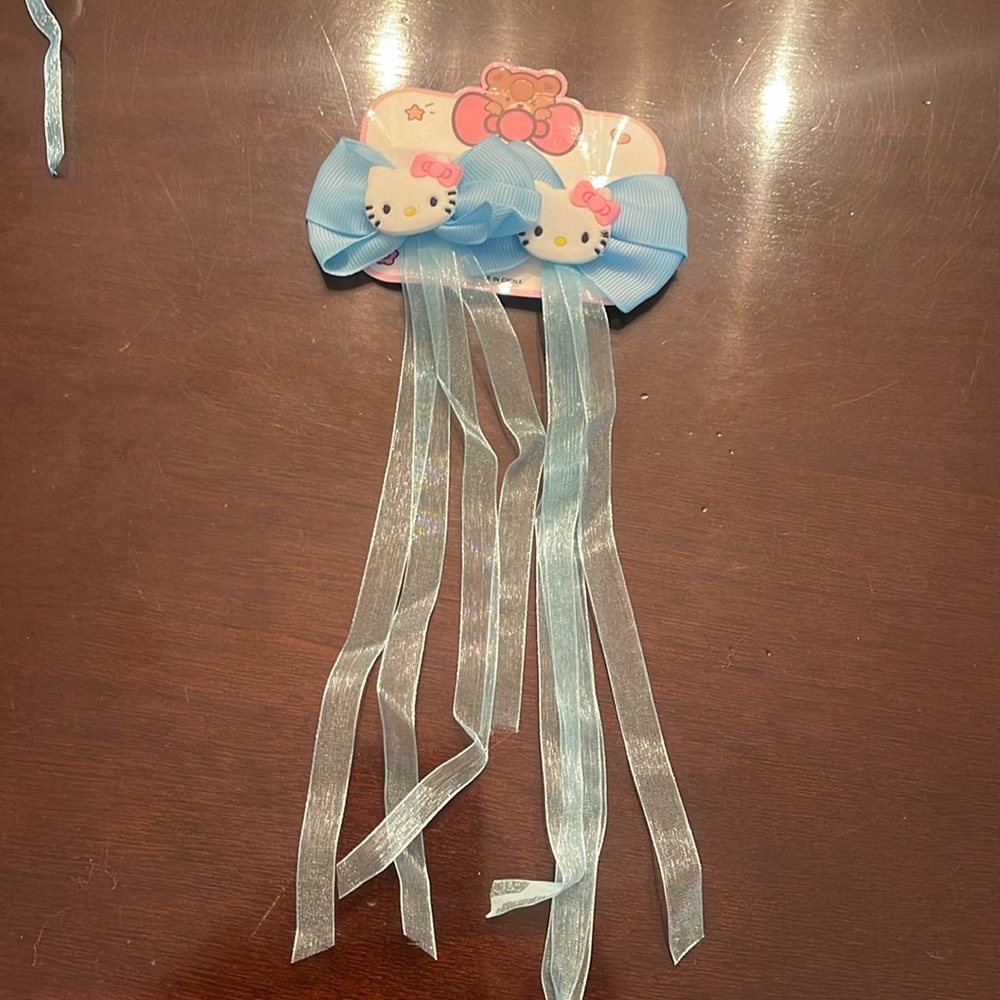 Hello Kitty blue Hair Bows set of two clips with streaming ribbon nwt